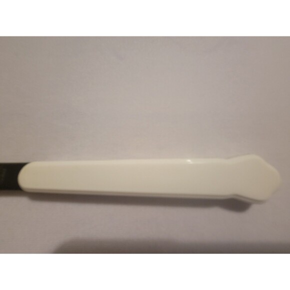 Pfaltzgraff Snow Village 9- 1/8 Inch Individual Knife Replacement - Picture 7 of 16